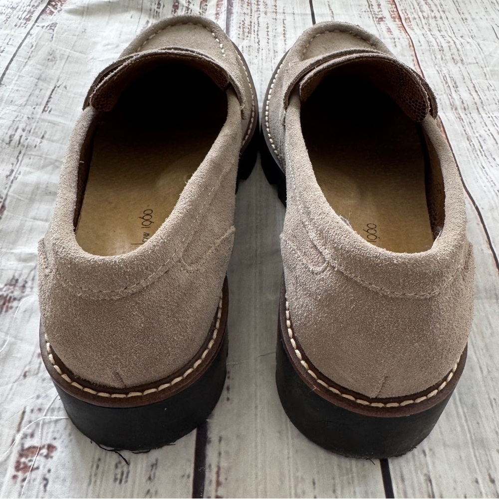 HOUSE OF HARLOW 1960 Taupe Suede Gunner Loafers Size 9 - Picture 6 of 9